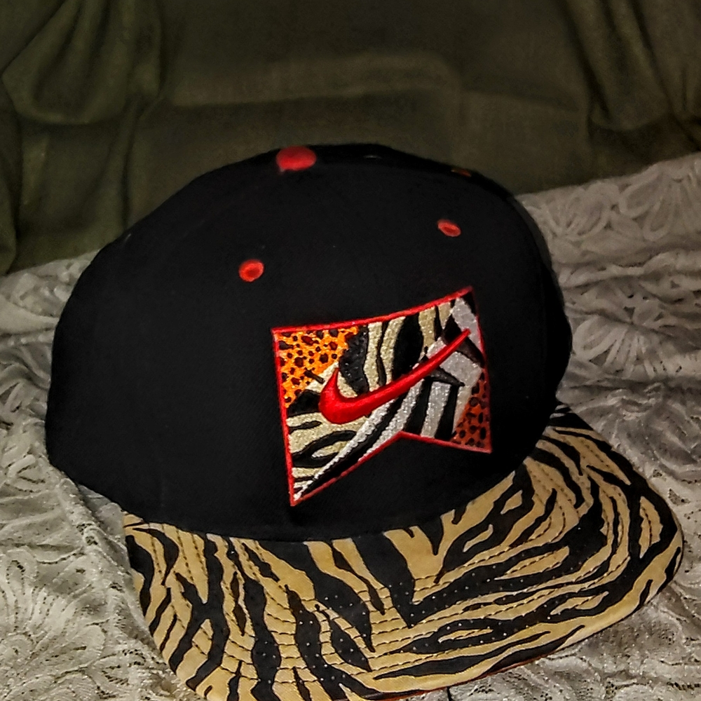 Black and Tan Animal Print Cap